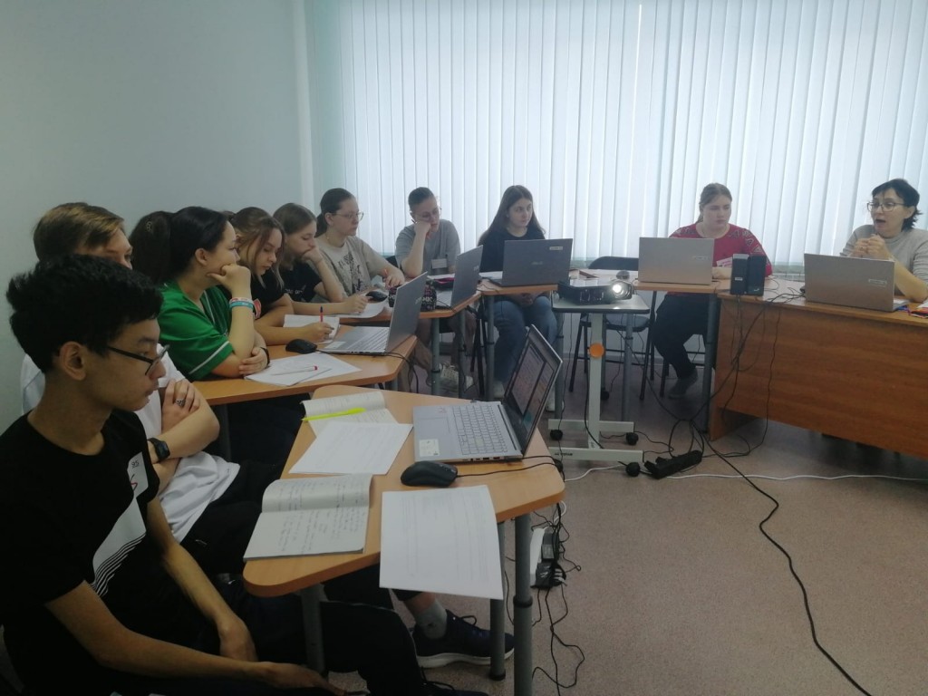 Весенняя очная смена по русскому языку  для участников Круглогодичной очно-заочной школы 